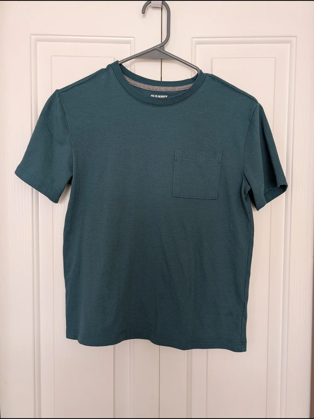 5/$10 Old Navy Green Short Sleeve Pocket Tee for Kids